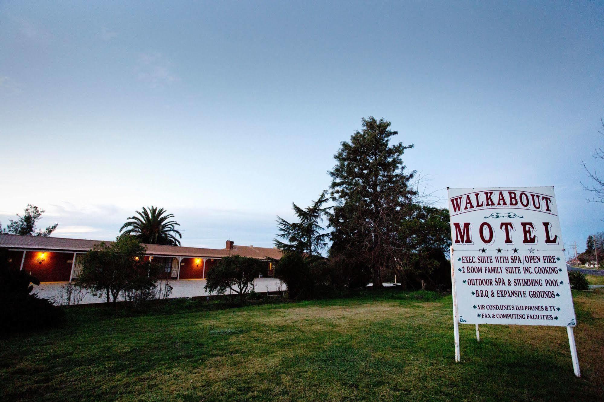 Walkabout Motel Rutherglen Eksteriør billede